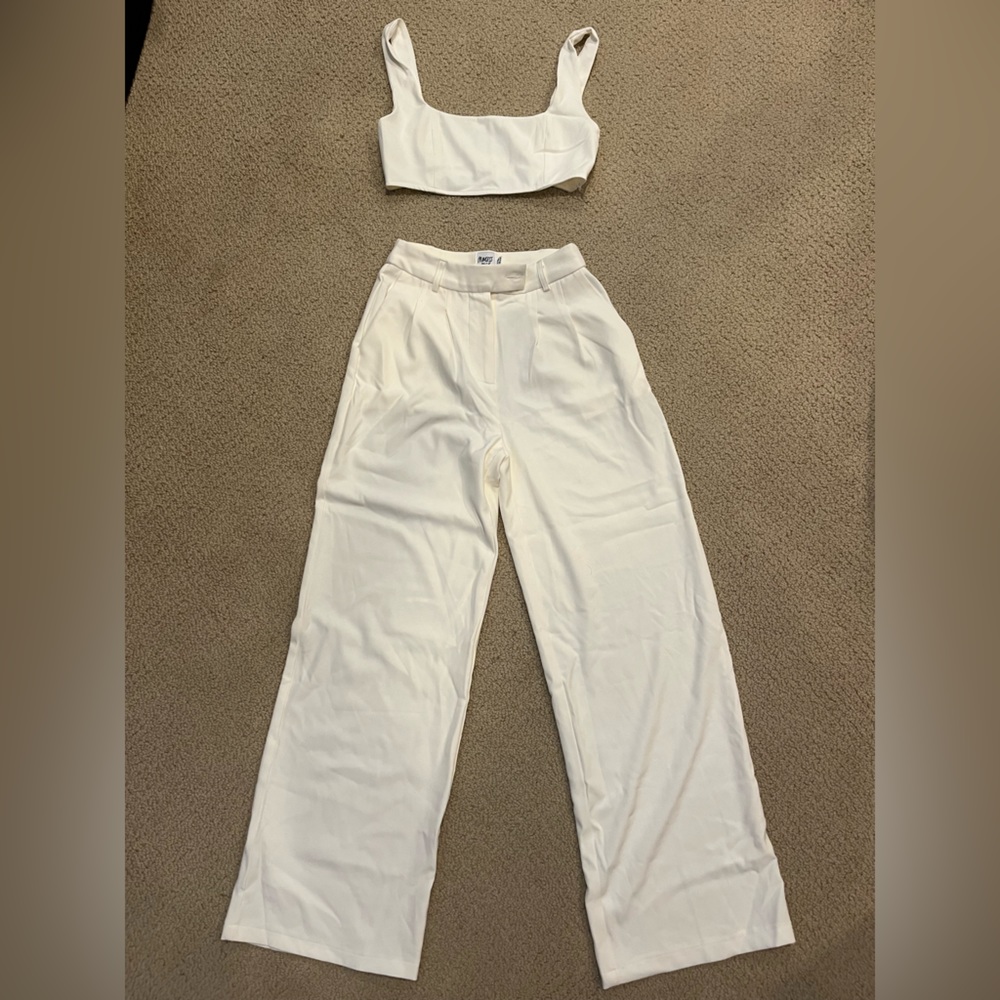 NEVER WORN: Princess Polly White Huxley Set